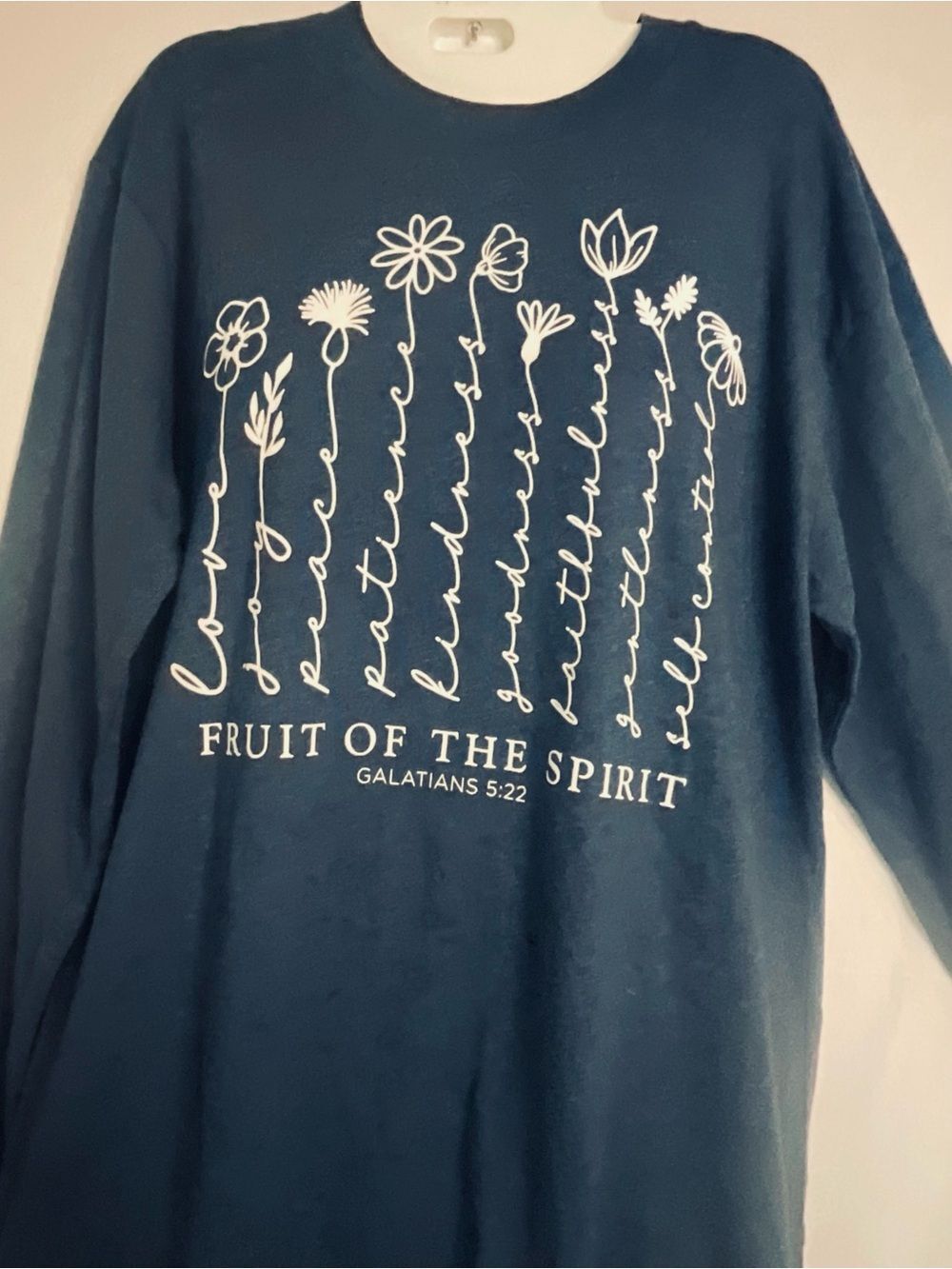 Christian Fruit of the Spirit Floral Long Sleeve Graphic Tee Shirt Medium Navy - Picture 5 of 9